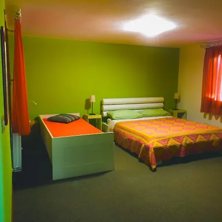 Casa Linda Bed & Breakfast Pradipozzo