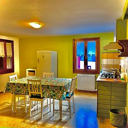 Casa Linda Couette-café Pradipozzo